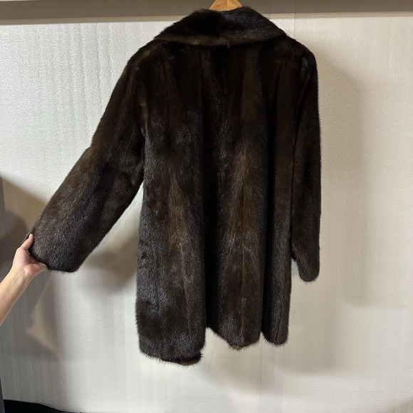 Real Fur Coat Vintage Bemberg Lining NICE - Picture 5 of 7